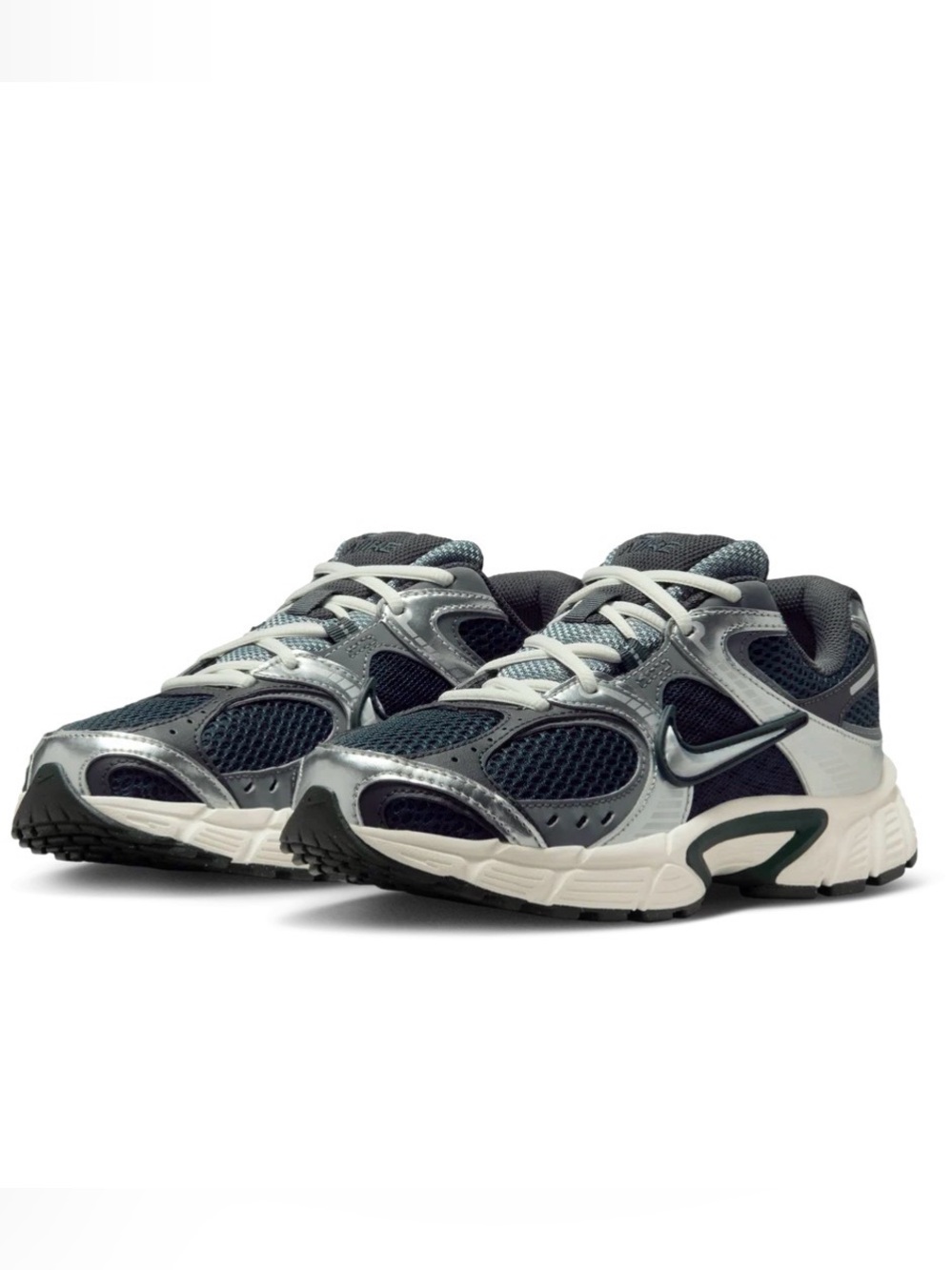 Nike V5 RNR Women’s Chunky Green Silver Sneakers